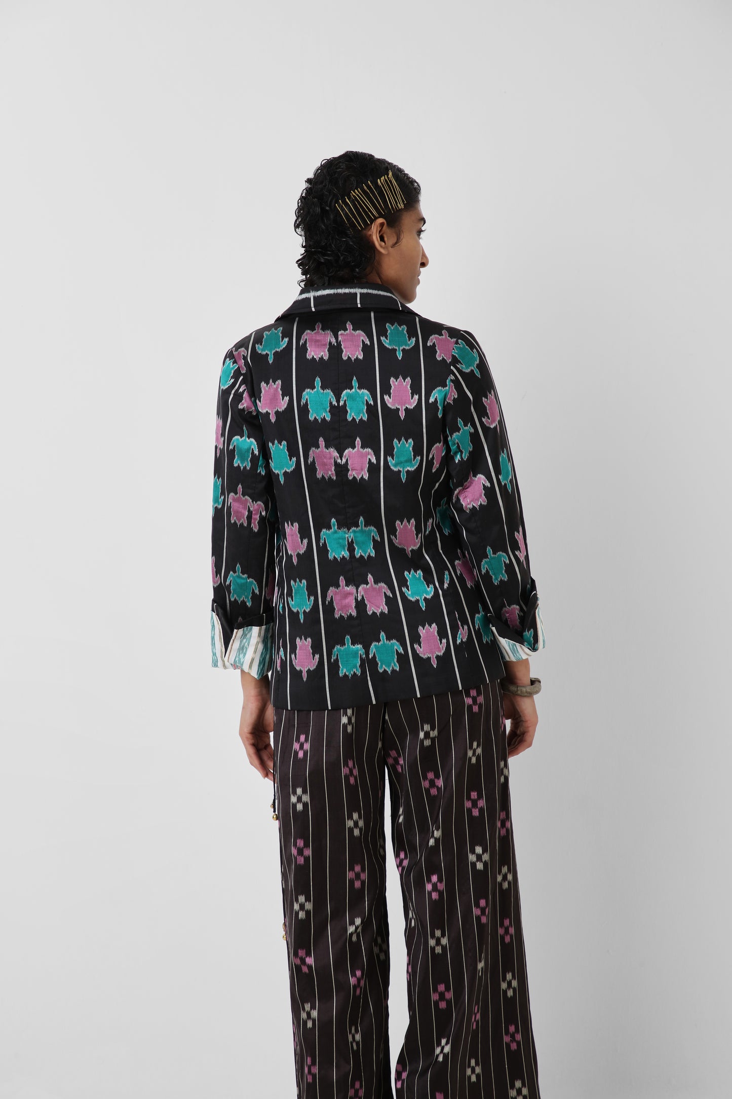 Khandua Turtle Blazer