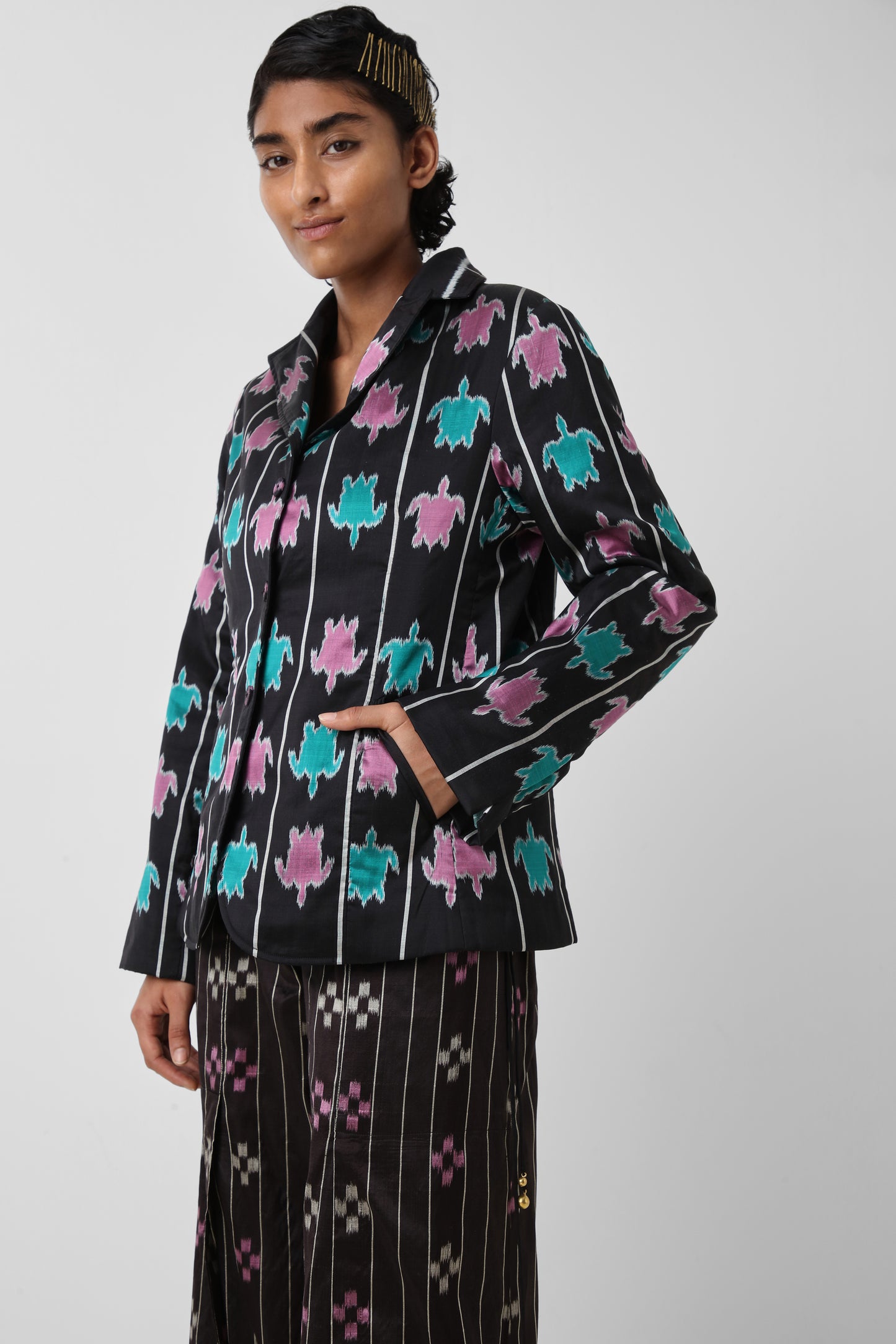 Khandua Turtle Blazer