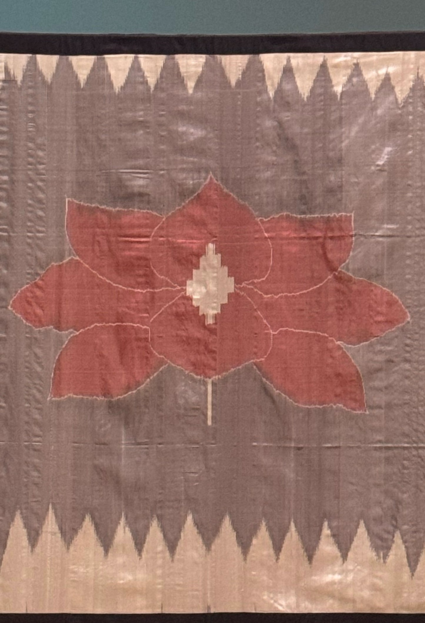 Lotus textile