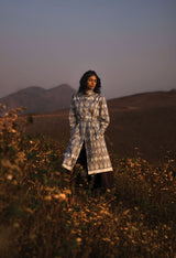 Monochrome Habaspuri Fish Coat
