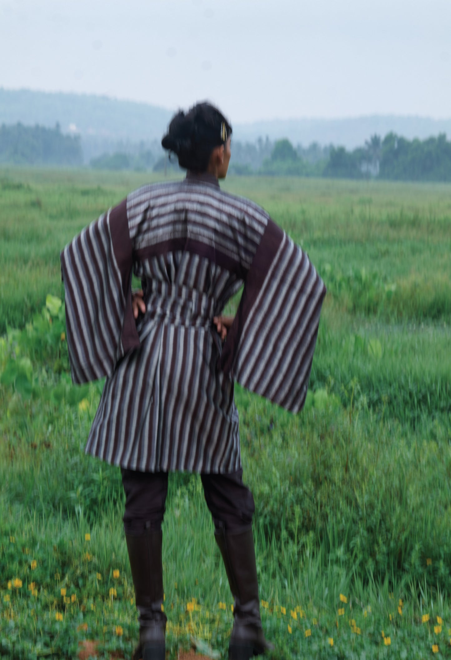 Kimono in Striped Bandha